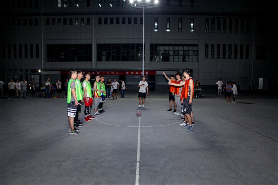 ÓÀÀû¼¯ÍÅ΢µçÊ׽조Èý¶ÔÈý¡±ÀºÇòÈü