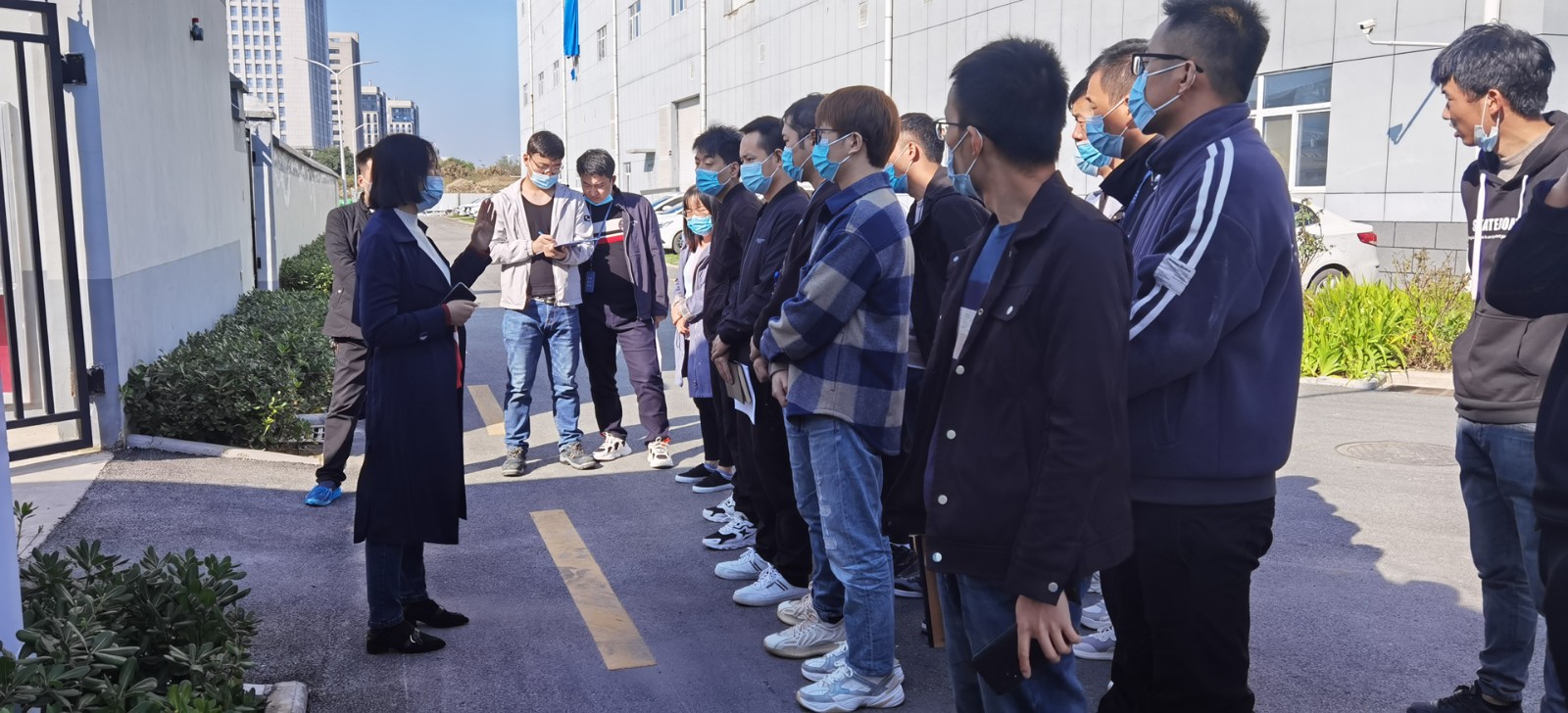 ��������΢�綯������֯��չ��ѧƷй©Ӧ������