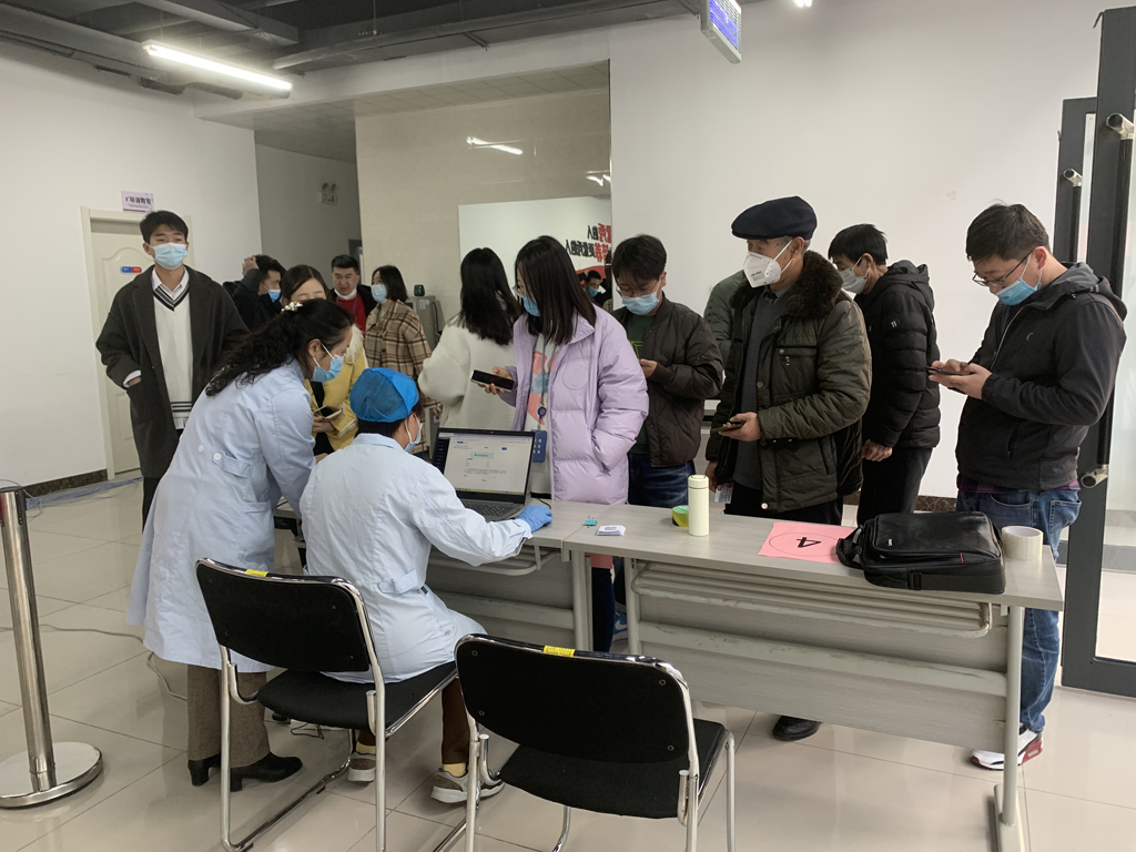 ��������΢����֯��չ������ǿ��Ľ�������