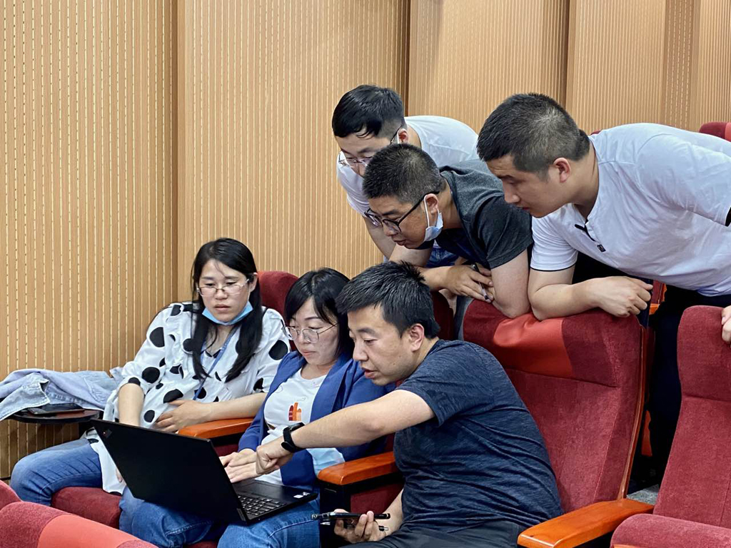 ��������΢�翪չIE���&�����������Ļ������˶�