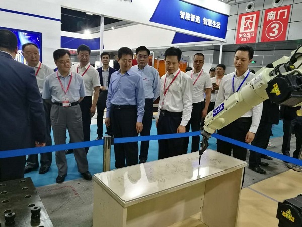 210857227941 18新利LUCK·(中国区)官方网站